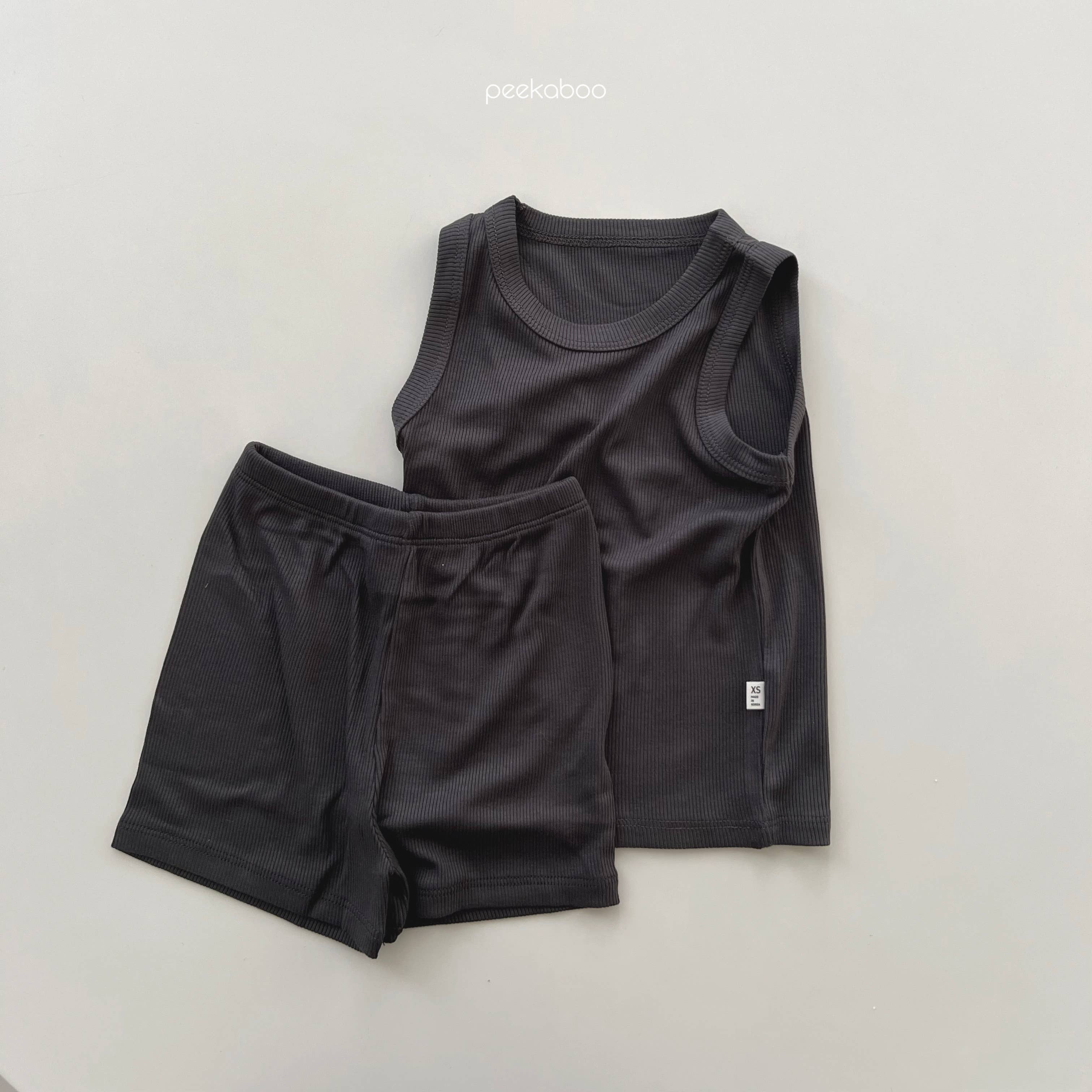 peekaboo – Großhandel Schlafanzug-Set – Kinder – Neutrale Farbe Kinder Kleinkind geripptes Tanktop und Shorts Pyjama6