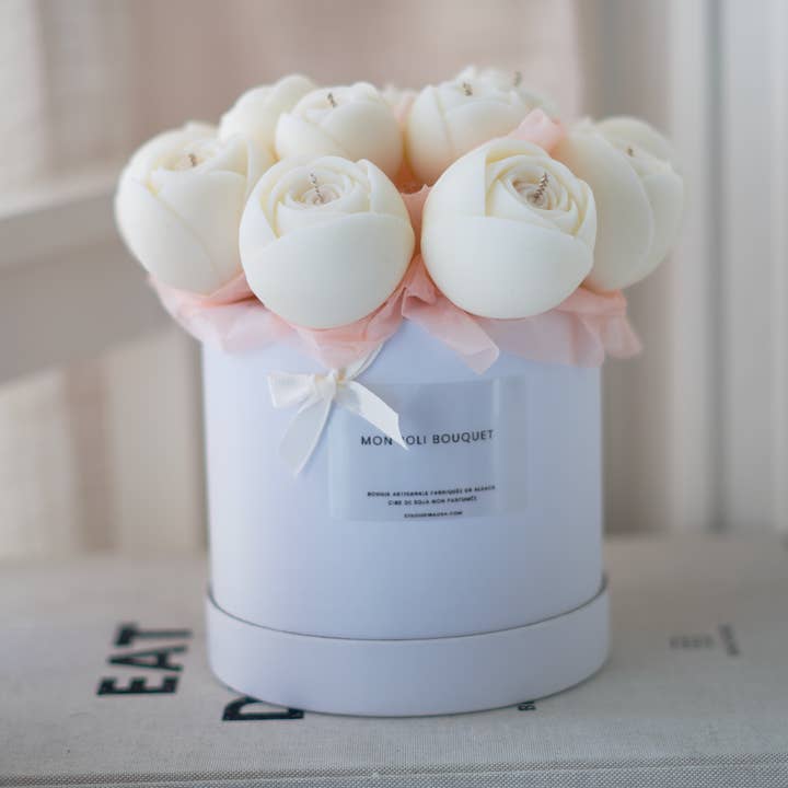 MY PRETTY BOUQUET OF WILD PEONIES - soy wax for wholesale by Studio Firaora