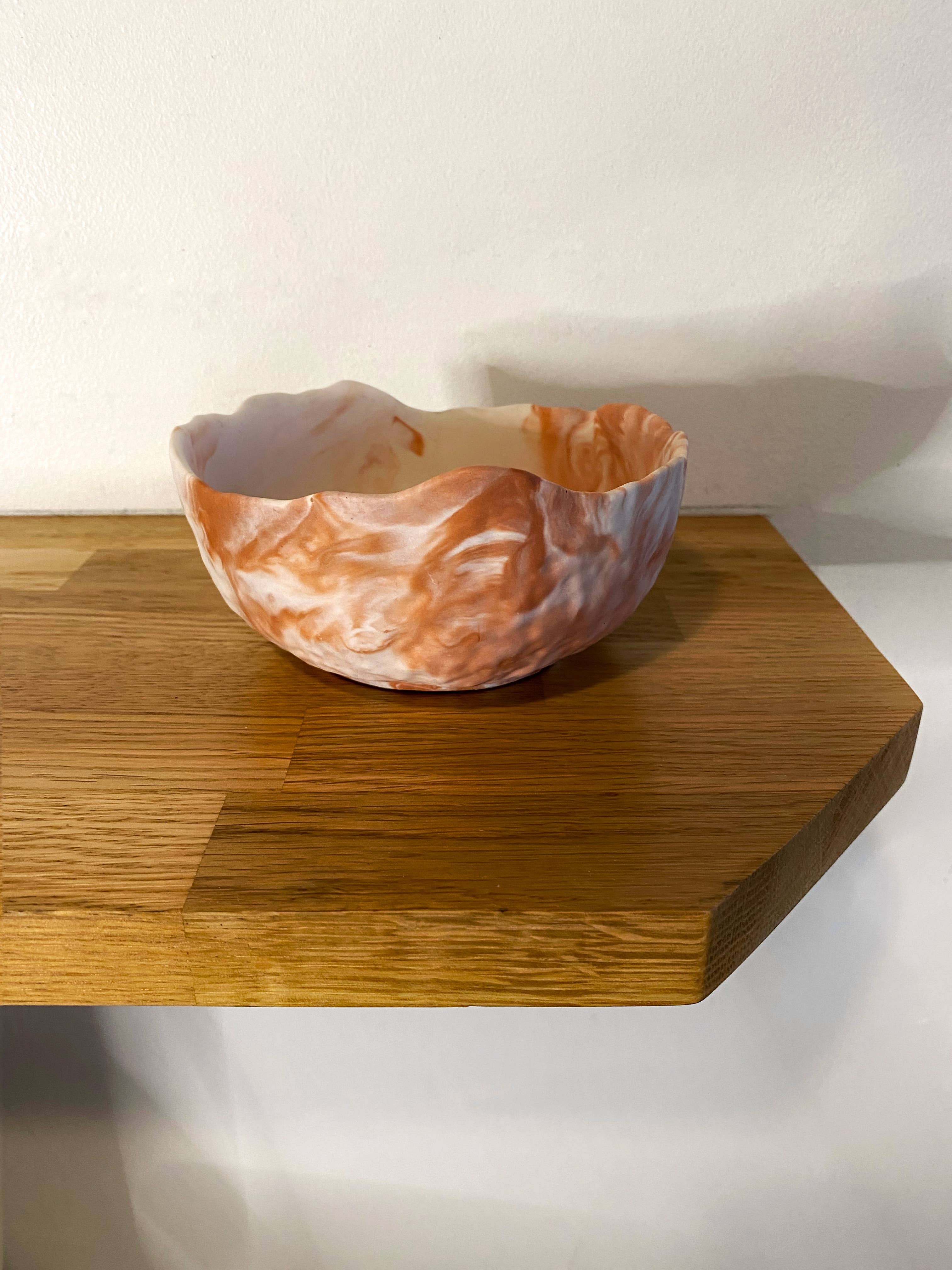 Mar(és)ine - Wholesale Decorative Plate/Dish/Bowl - Empty pocket bowl - "The Exotic" marbled color1