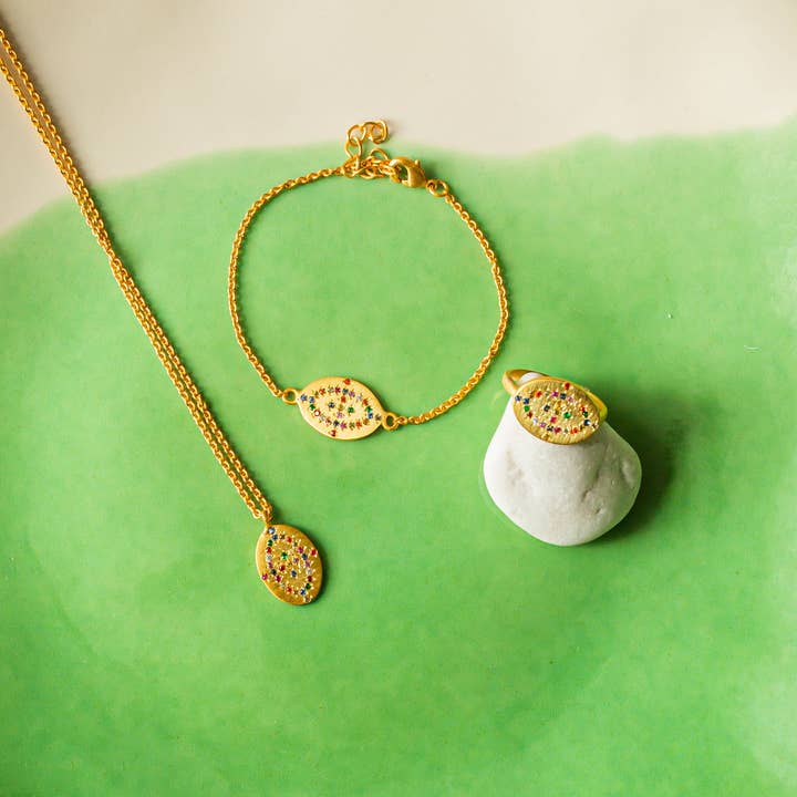 Ashiana London – Großhandel Armband mit Charms/Anhängern – Demi Regenbogen Kristall Goldarmband2