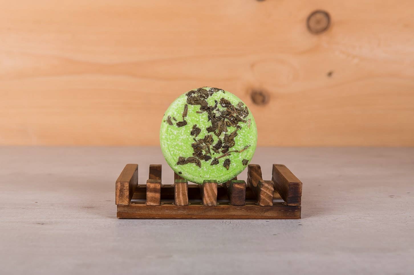 HappySoaps - Wholesale Shampoo Puck/Solid Shampoo - Shampoo Bar - Tea-Riffic2