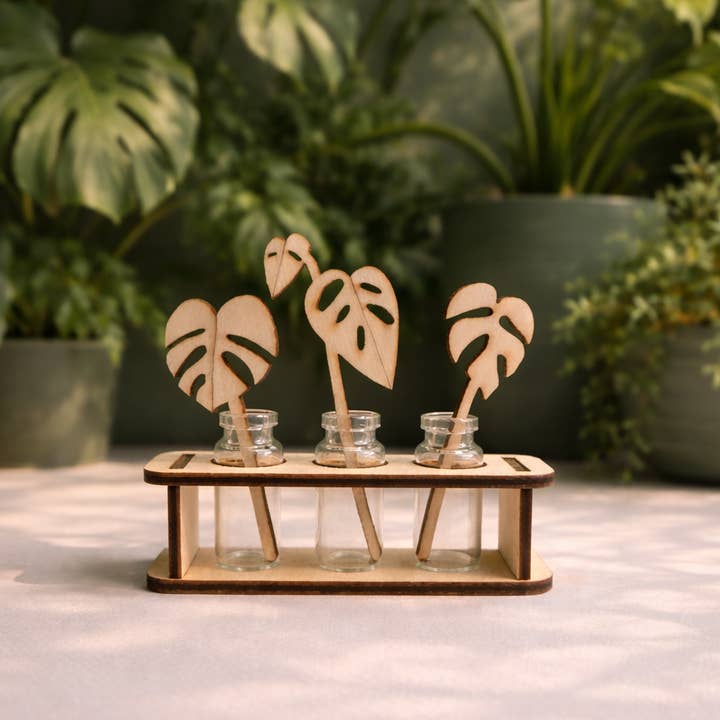Dainty Little Tiny Things - Wholesale Electronic Diffuser - Tiny Plant Propagation Leaf Diffusers9