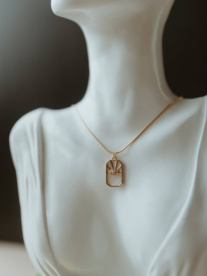 Perlemor halskæde for engroshandel hos MoonFire