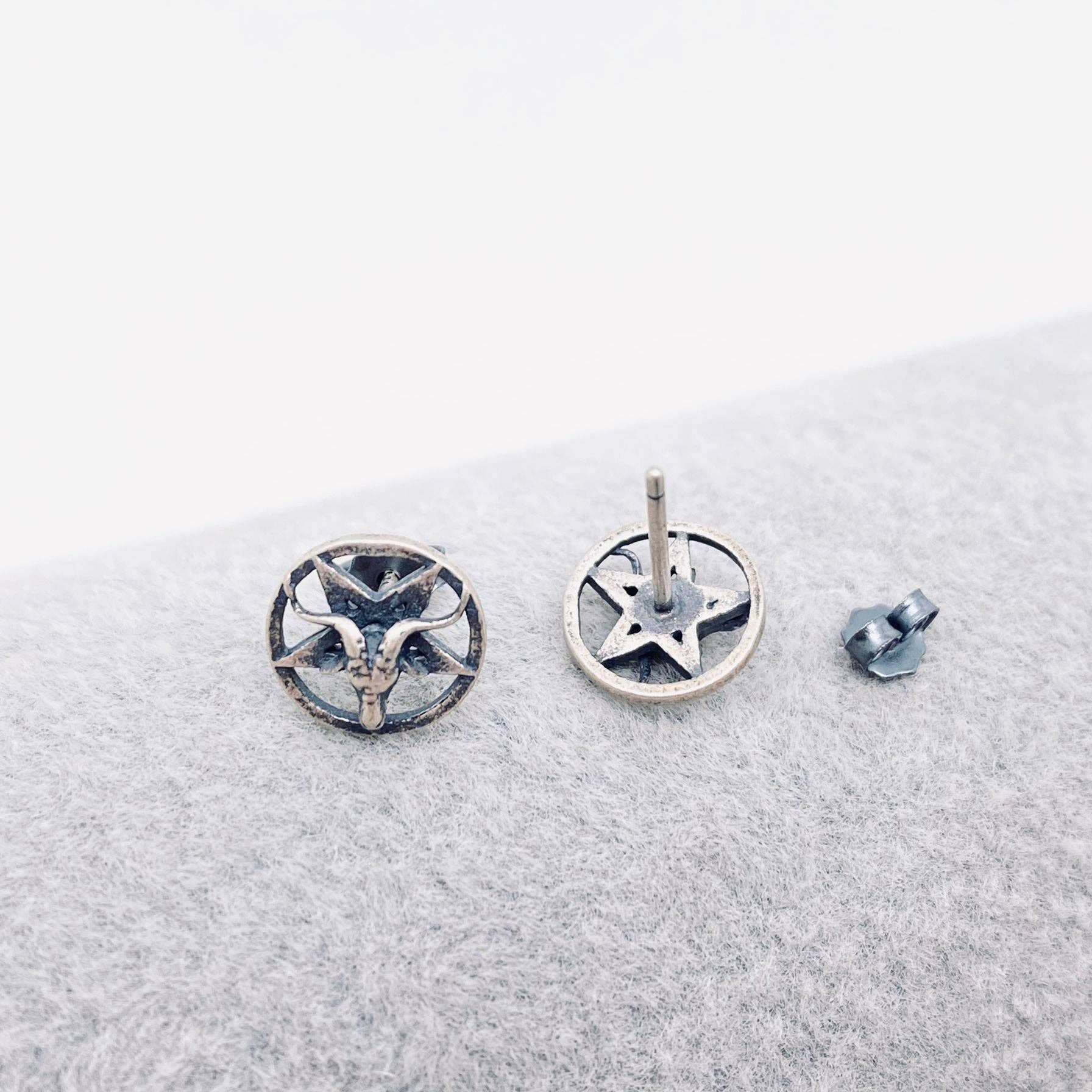 Mio Queena - Wholesale Stud/Post Earrings - 925 Sterling Silver Vintage Pentagram Goat Head Ear Studs2