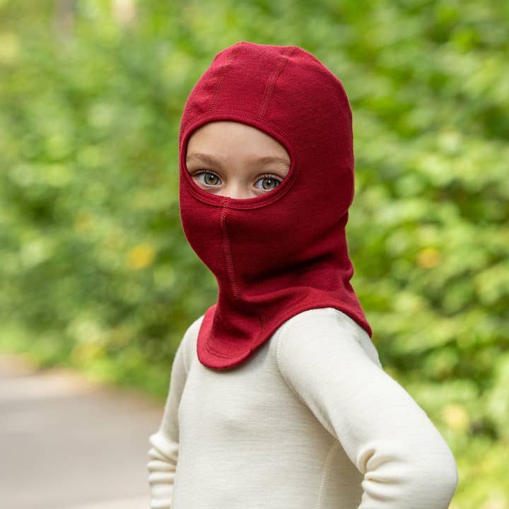 Balaclava termica in lana Merino per bambini, colore ciliegia per la vendita all'ingrosso da parte di menique