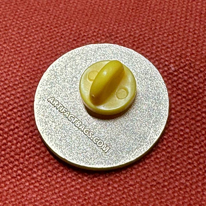 ARTIFACT - Wholesale Lapel Pin/Button - Hard Enamel Knitting Pins1