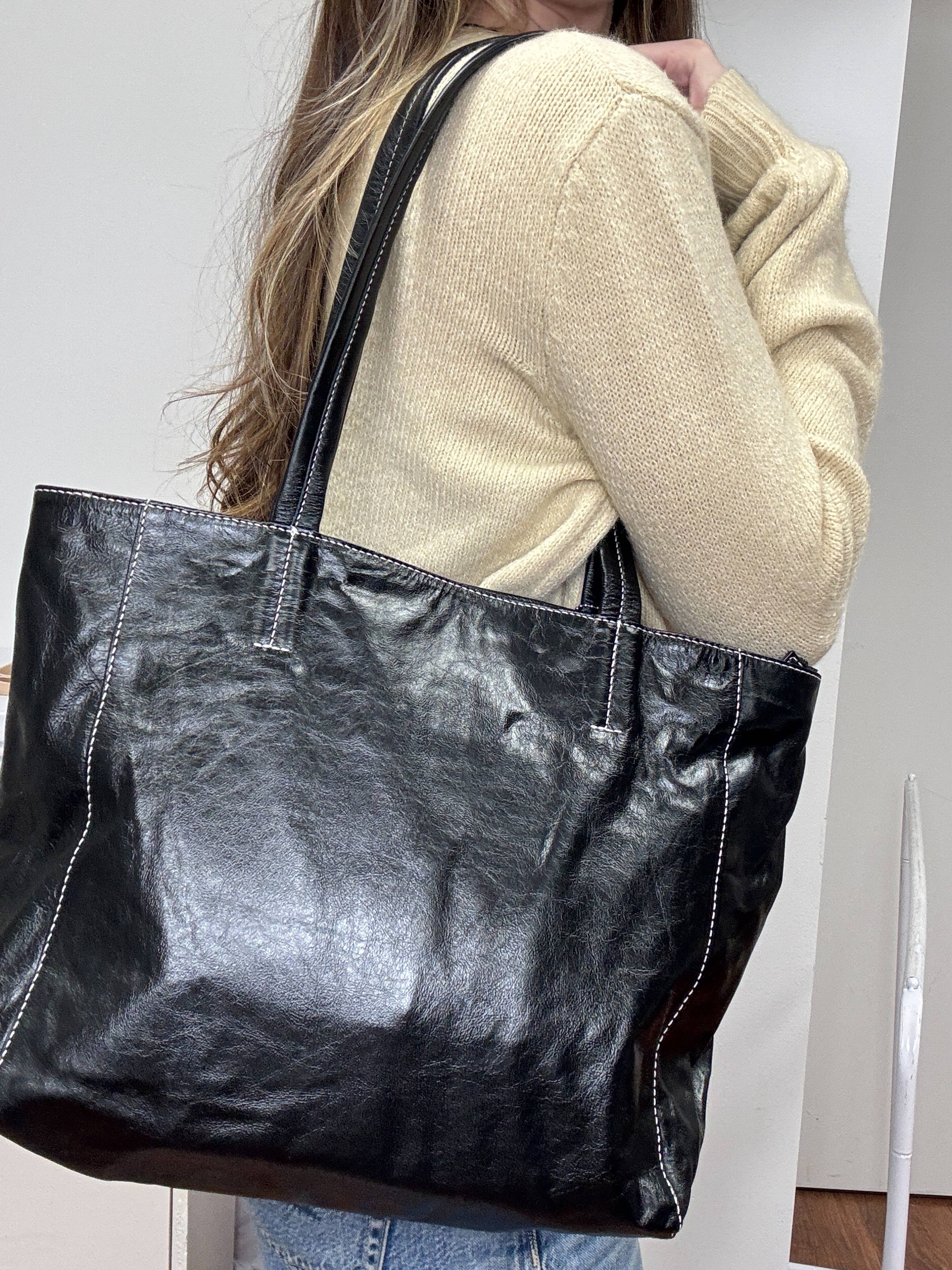 Black Special - Handcrafted Leather Tote Bags for wholesale on Faire2