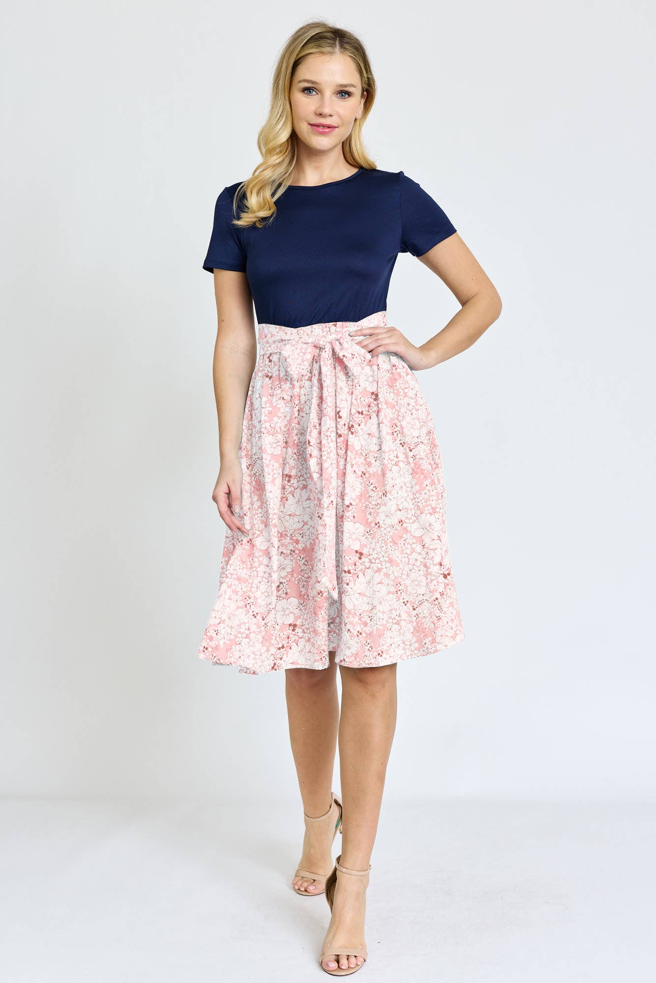 EG fashion - Vente Robe – femme - Robe midi à manches courtes et ceinture florale7