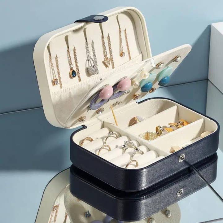 Magnifique Hearts - Wholesale Jewelry Box/Organizer - Portable Travel Jewelry Box, Jewelry Storage Organizers
