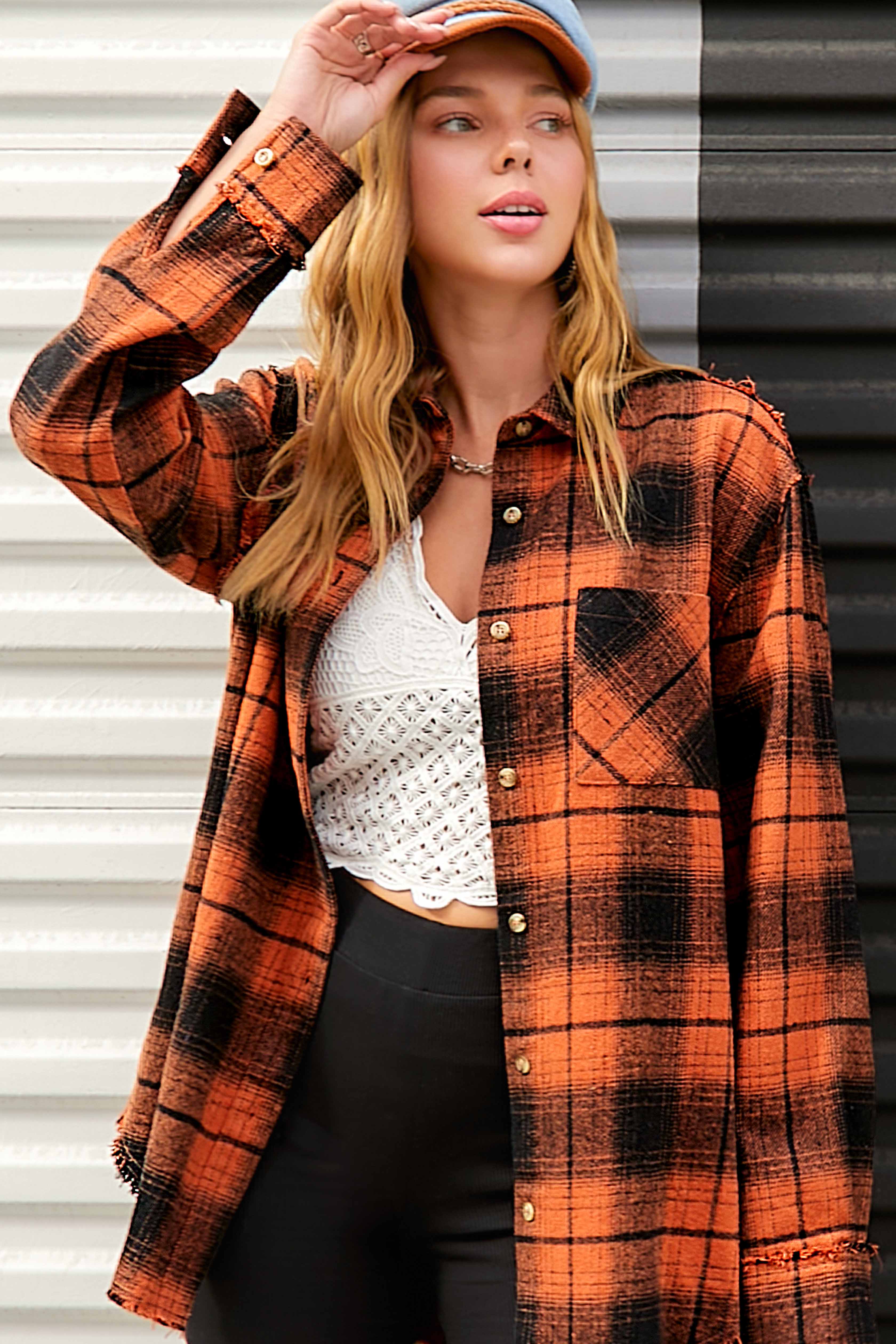 La Miel – Großhandel Hemdjacke/Shacket – Damen – SRT1370-Mineral Karohemden aus weichem Stoff mit gewaschenem Button-Down2