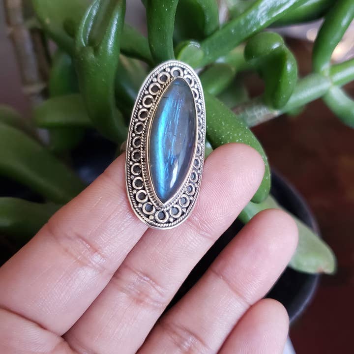 GTG Gems Corp - Wholesale Cocktail/Statement Ring - Natural Labradorite 925 Sterling Silver Ring1