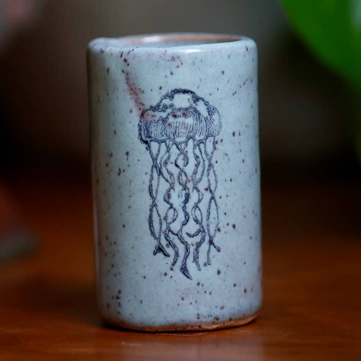 Kleine bekers - Kwallen voor wholesale door Mud & Maker