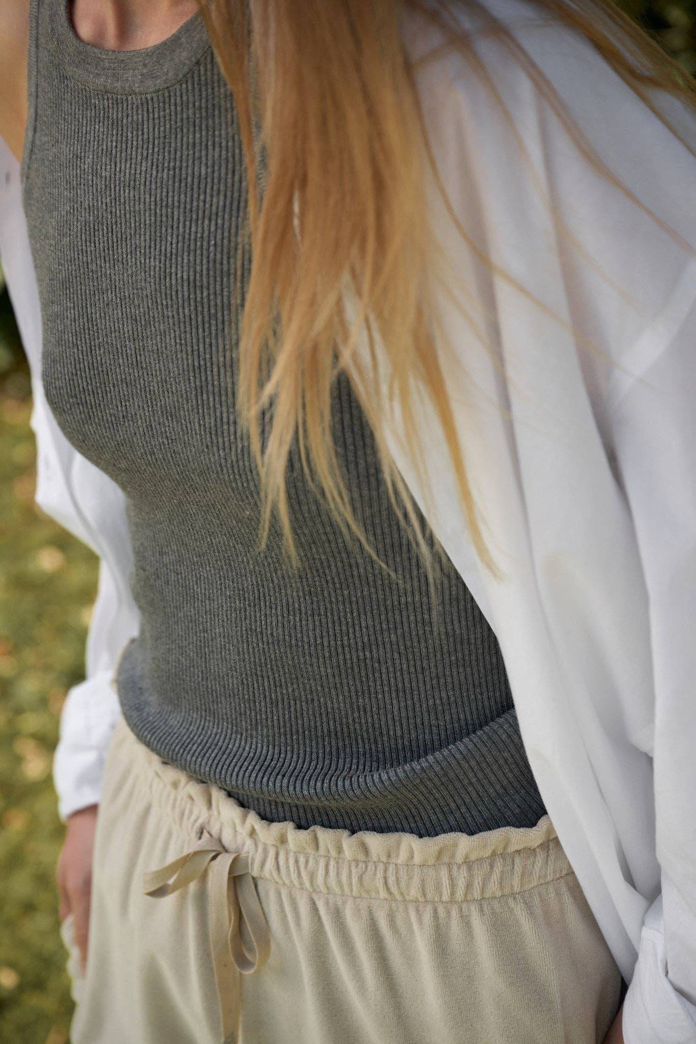 pure beige sonja pants velvet for wholesale on Faire3