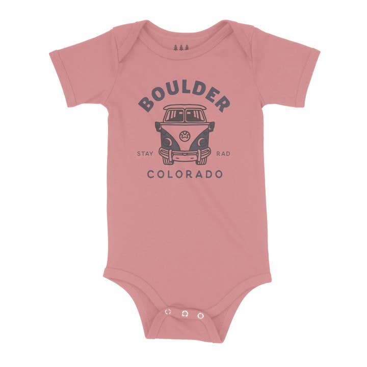 Rad Retro Mountain Adventure Van Baby Rompertje - AANPASBAAR voor wholesale door White River Apparel Company