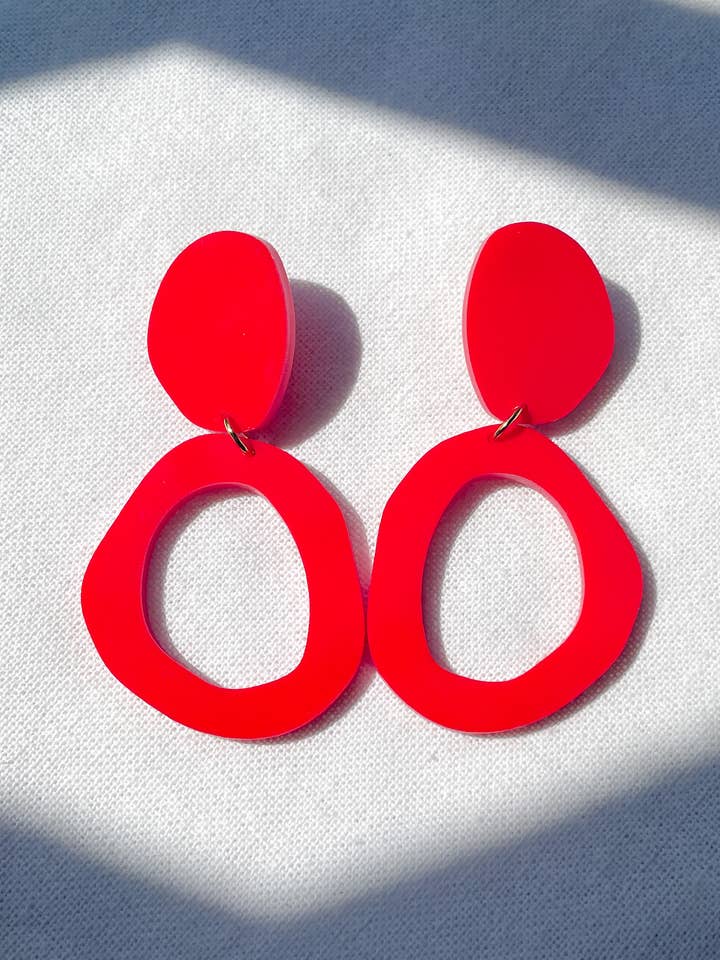 Djævelen dingler for engroshandel hos Studio Two Eleven