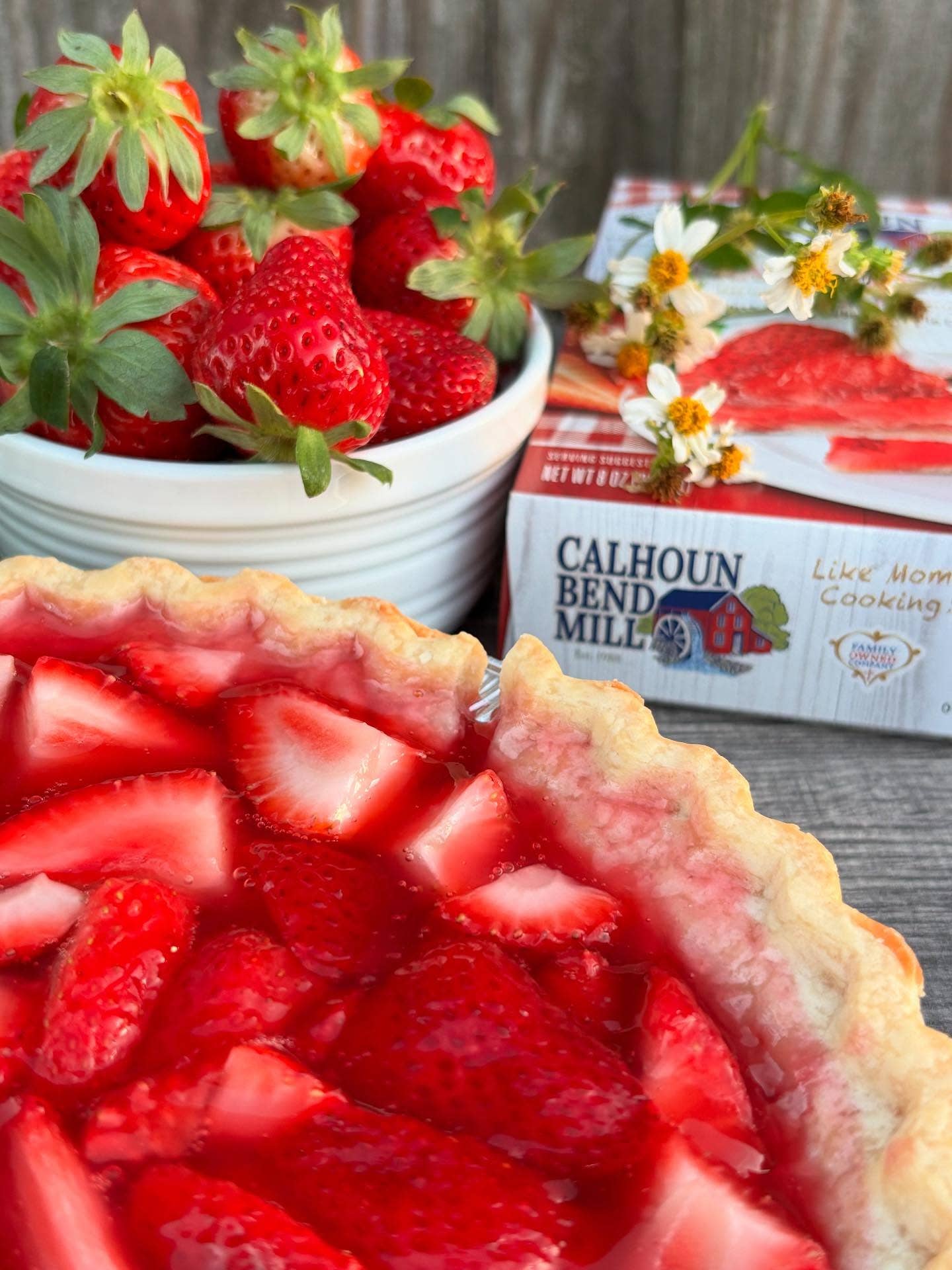 Calhoun Bend Mill - Wholesale Pie - Strawberry Pie Mix - Case3