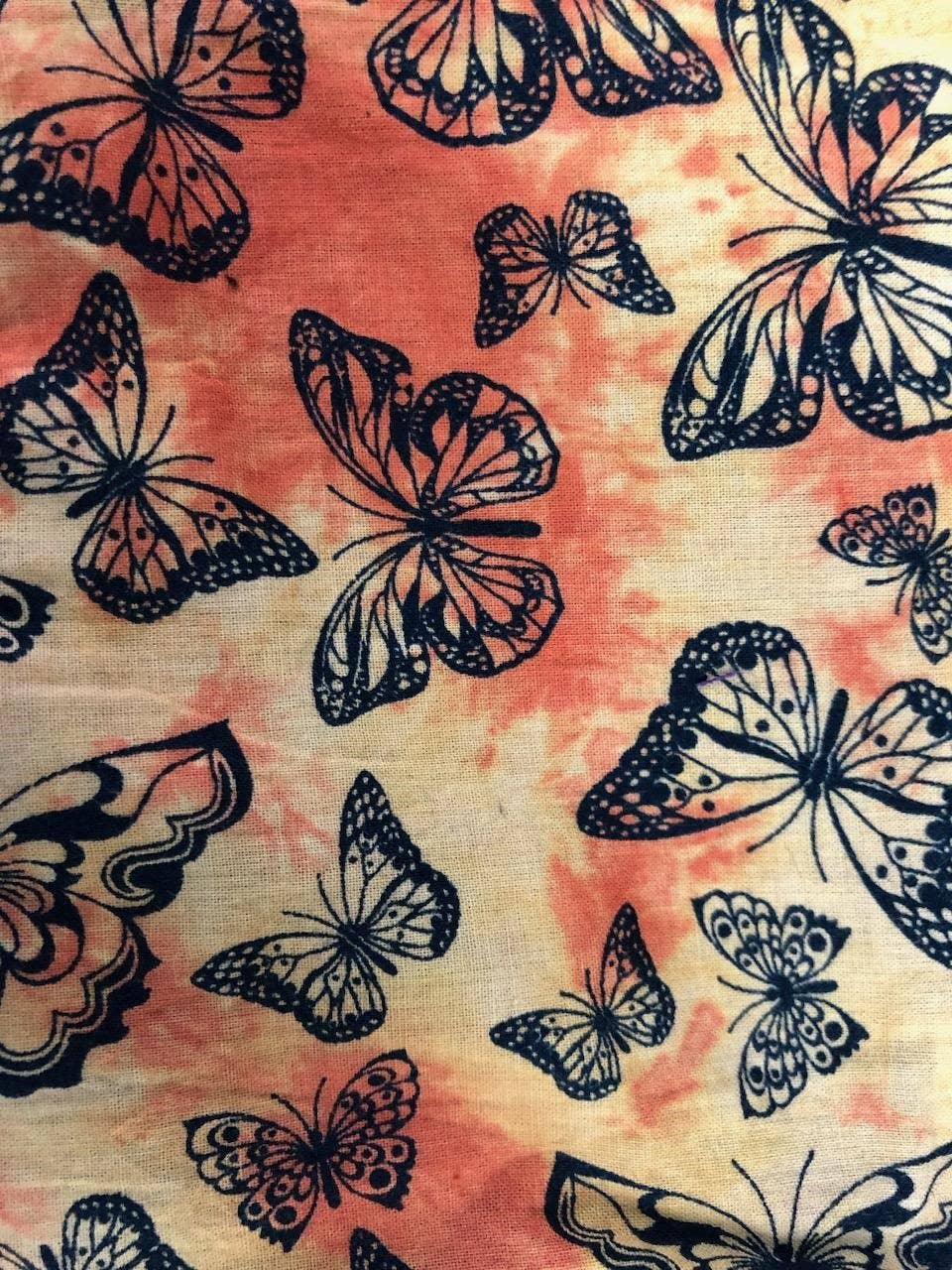 Gypsy Rose – Großhandel Overall – Unisex – Tye Dye Baumwoll-Pullover/Overall mit Schmetterlingsmuster2