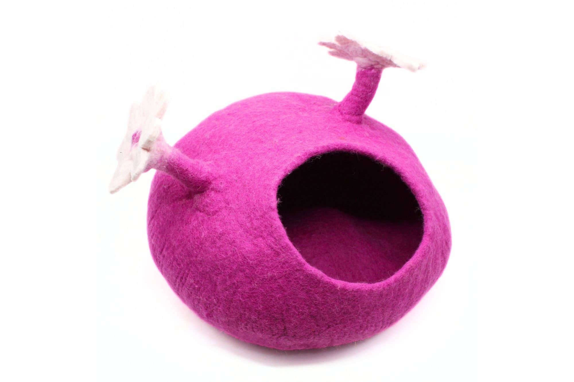 Woollyfelt - Wholesale Pet Bed - Cat - Handmade Wool Floral Cat Bed - Eco-friendly, Durable5