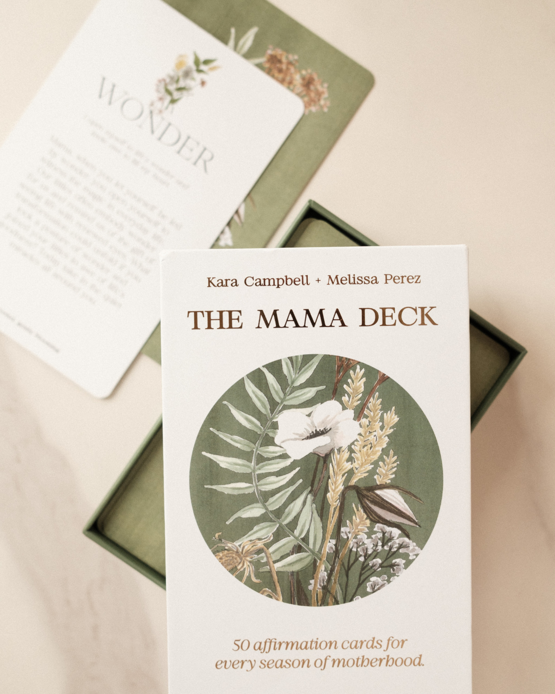 Embodied Mama – Engroshandel Tarotkort – The Mama Deck - 50 kort med bekræftelser og refleksioner til mødre1