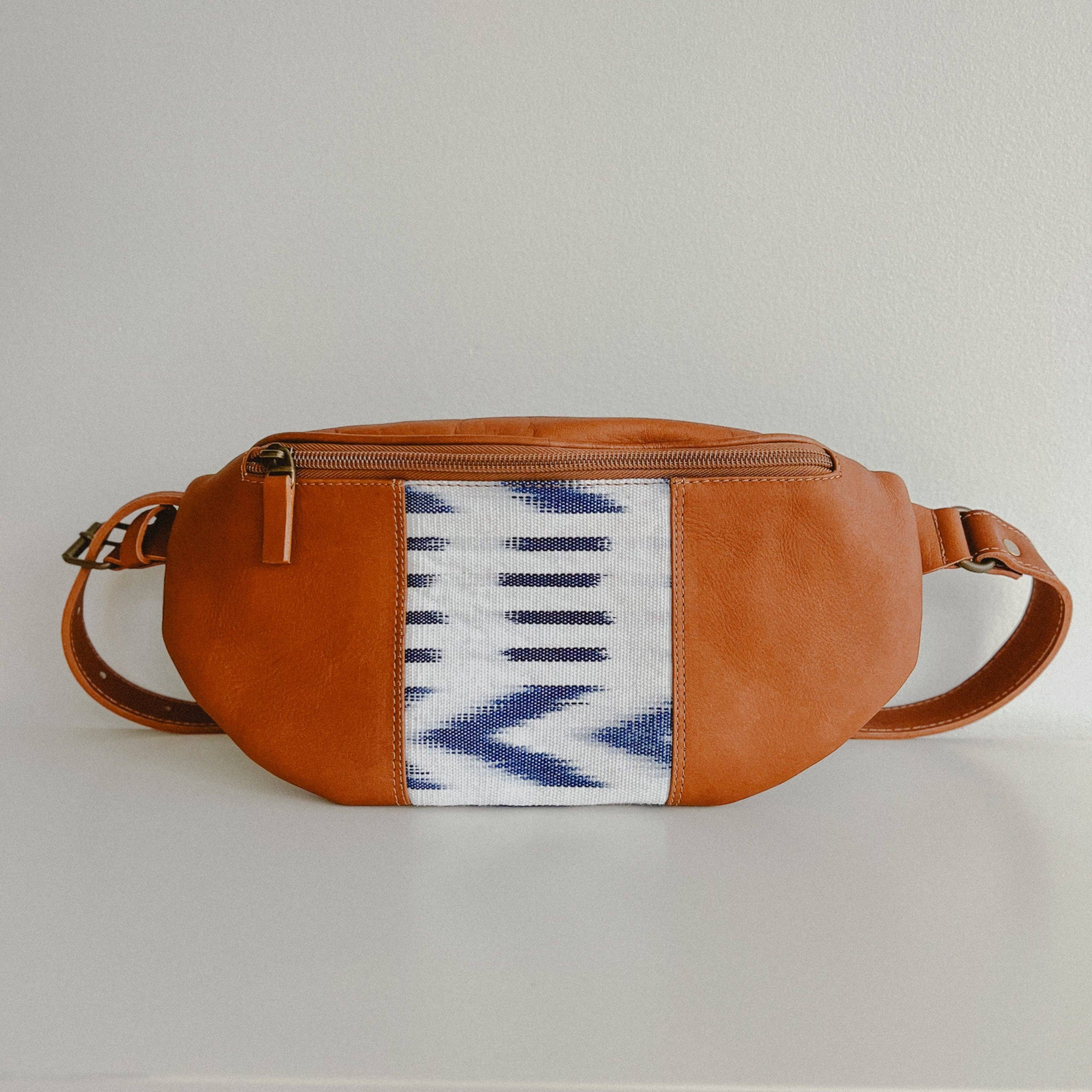 Wylde Brigade – wholesale Crossbody-väska – Unisex – Toluca Läder Crossbody Reseslingväska0