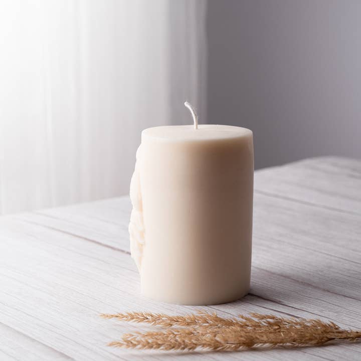 Allure CA - Venta al por mayor Velas de diseño llamativo - Vela Pillar Santa Claus