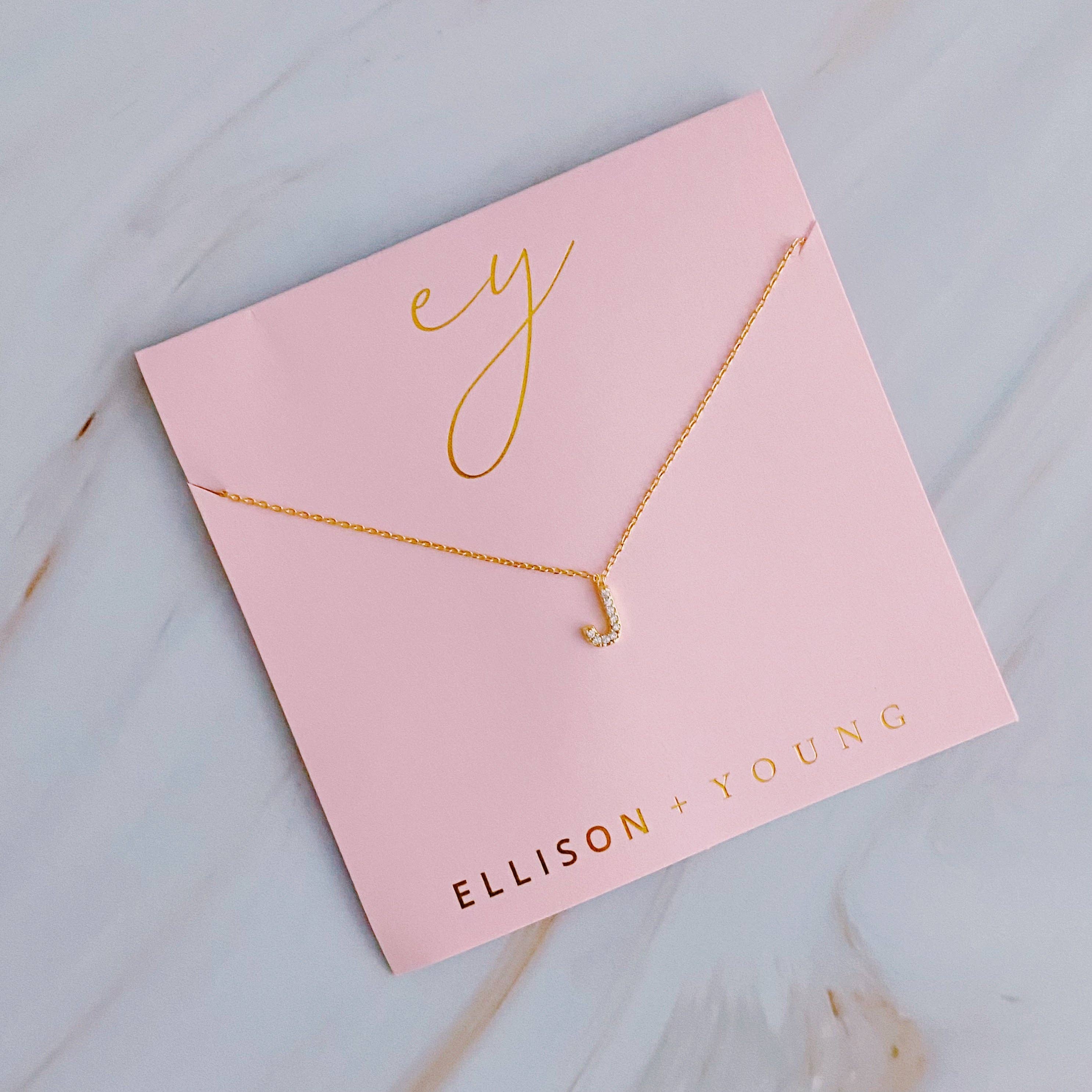 Ellison+Young - Vente Colliers à pendentif - Collier initial Understated Beauty7