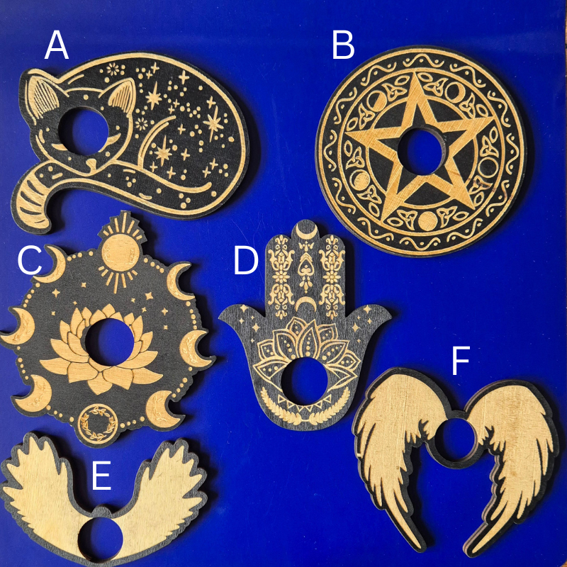 Moonlight Gemstones – Engroshandel Spirituelle sten og krystaller – Flad træholder til kugler – elegant display til dine krystaller0