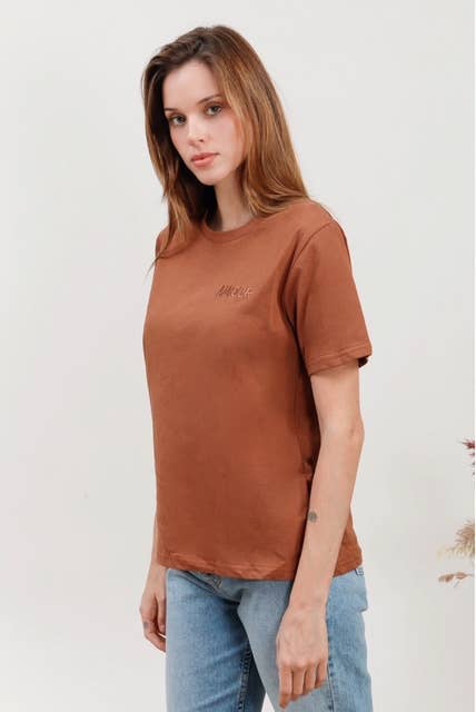 MOOYA - Wholesale T-Shirt - Women's - Plain cotton T-shirt with AMOUR embroidery - M2184
