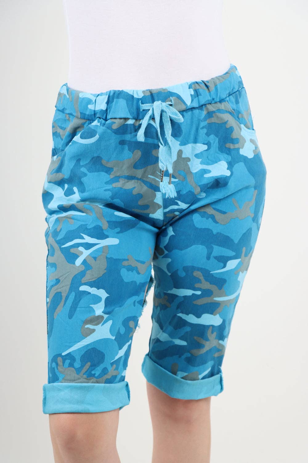 Miss Bold – wholesale Shorts – Women’s – Italian Camouflage Magic Chino Shorts84