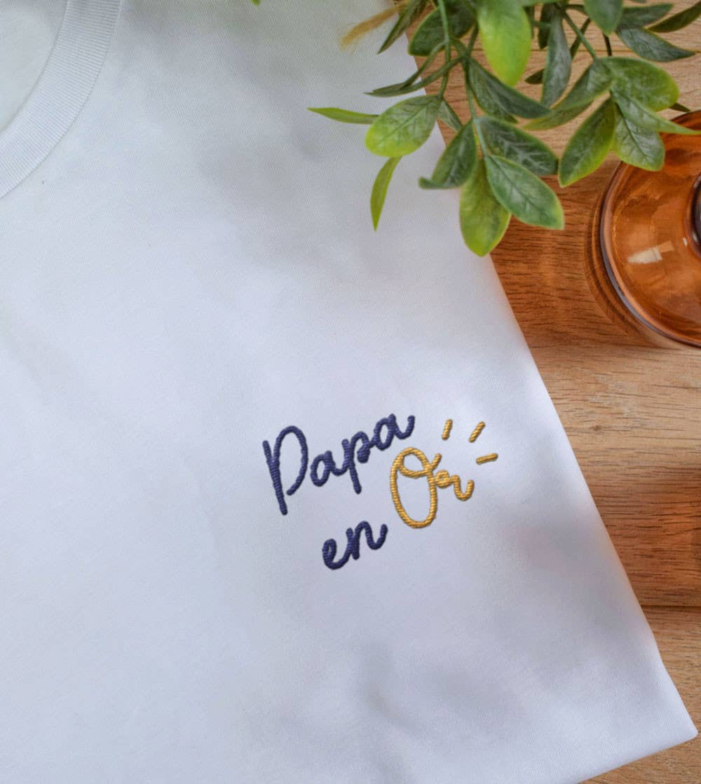 Juste un t-shirt - Wholesale T-Shirt - Men's - Embroidered T-shirt - Papa en Or1