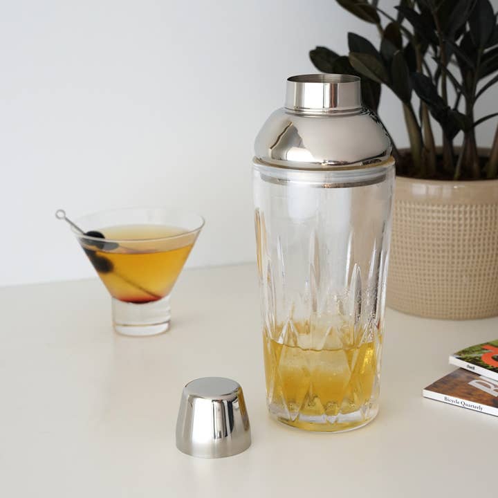 Viski - Wholesale Cocktail Shaker - Admiral™ Crystal Cocktail Shaker with Builtin Strainer4