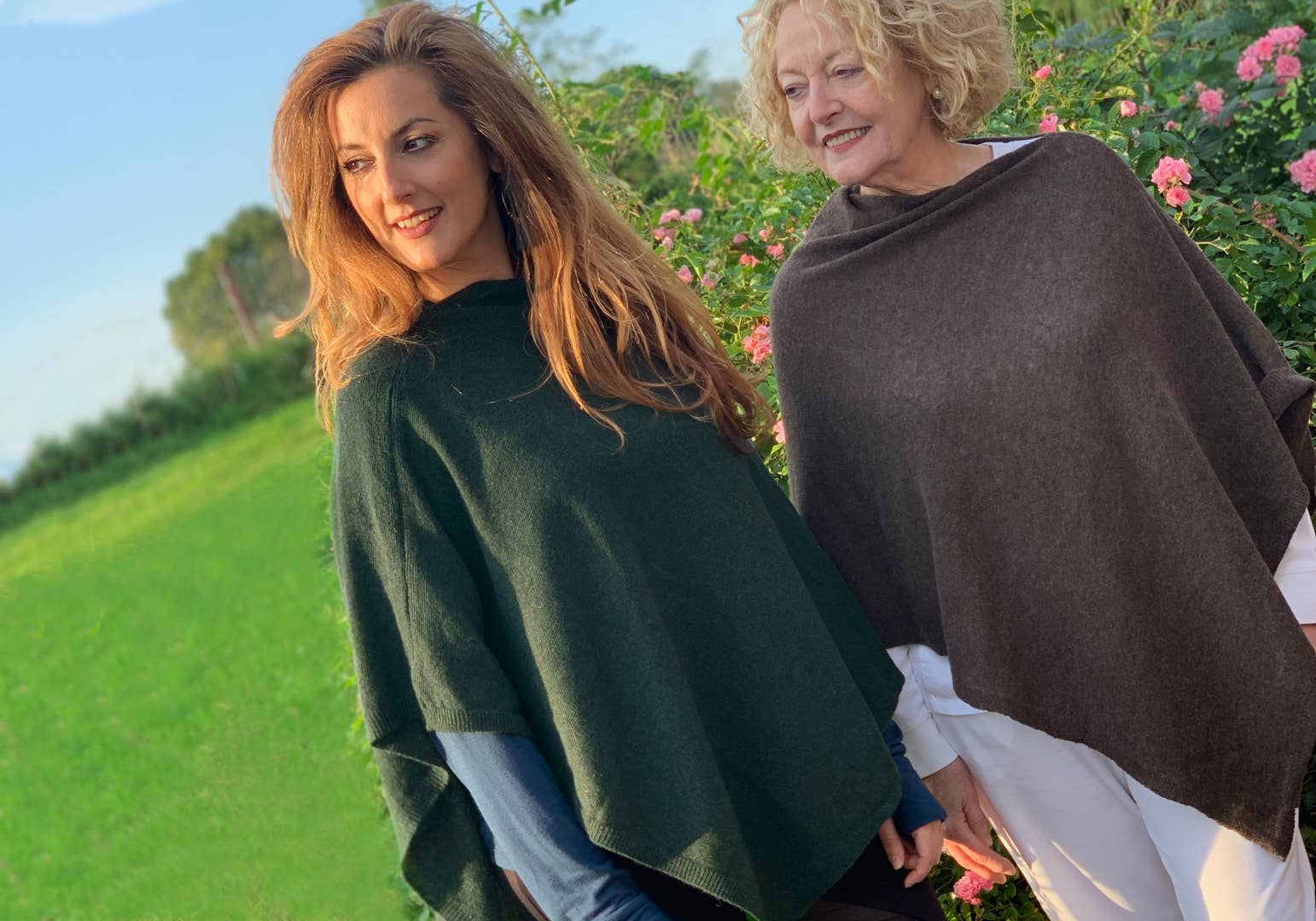 Creatico - Wholesale Poncho - Women's - House of Conti Firenze Cashmere Blend Italian Poncho Regular77