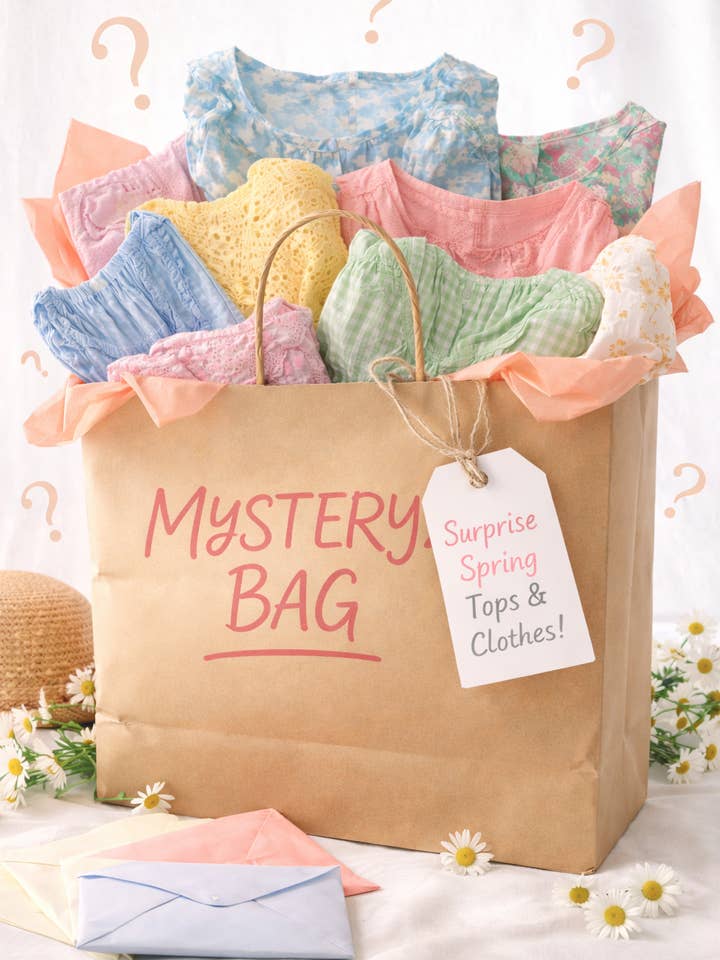 SURPRISE ! Boîte mystère de 10 articles de printemps tout neufs pour la vente par 24-Hrs Fashion