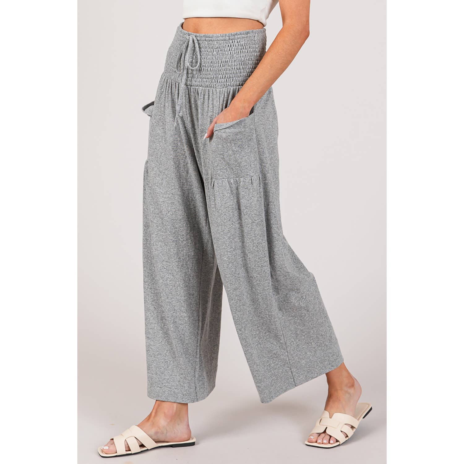 Sage + Fig - Vente Pantalon – femme - PANTALON LARGE DÉCONTRACTÉ À SMOCK (SP7105)4
