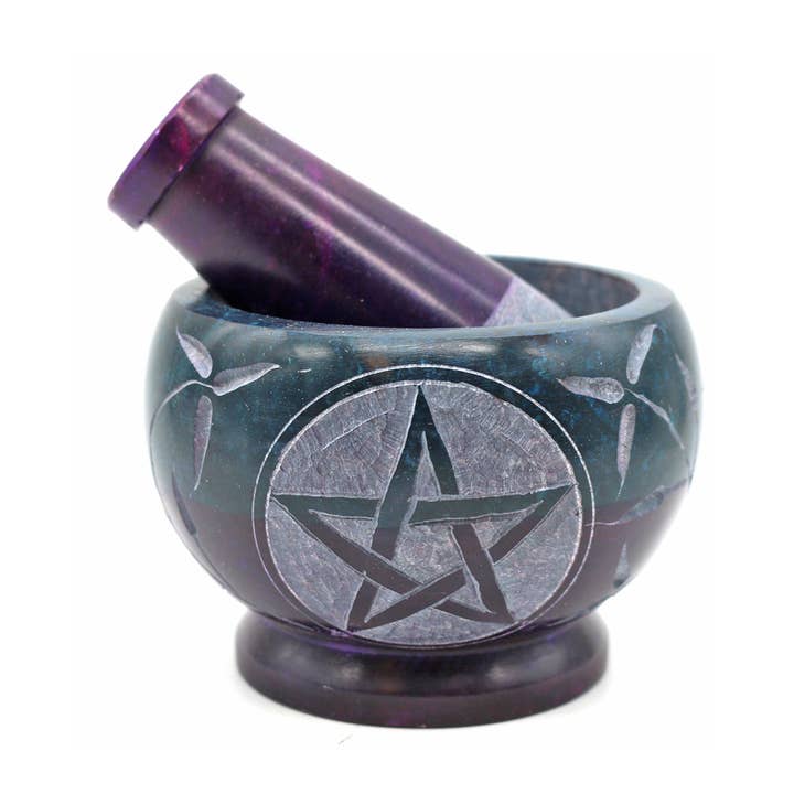 Mortaio e pestello in pietra ollare - Pentacolo turchese/viola per la vendita all'ingrosso da parte di Designs by Deekay Inc.