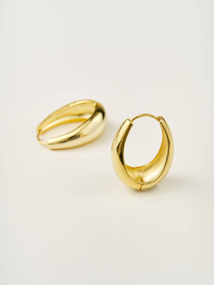 Stylish Silver Hoops Earrings | Silver 925 for wholesale by DEMARCA