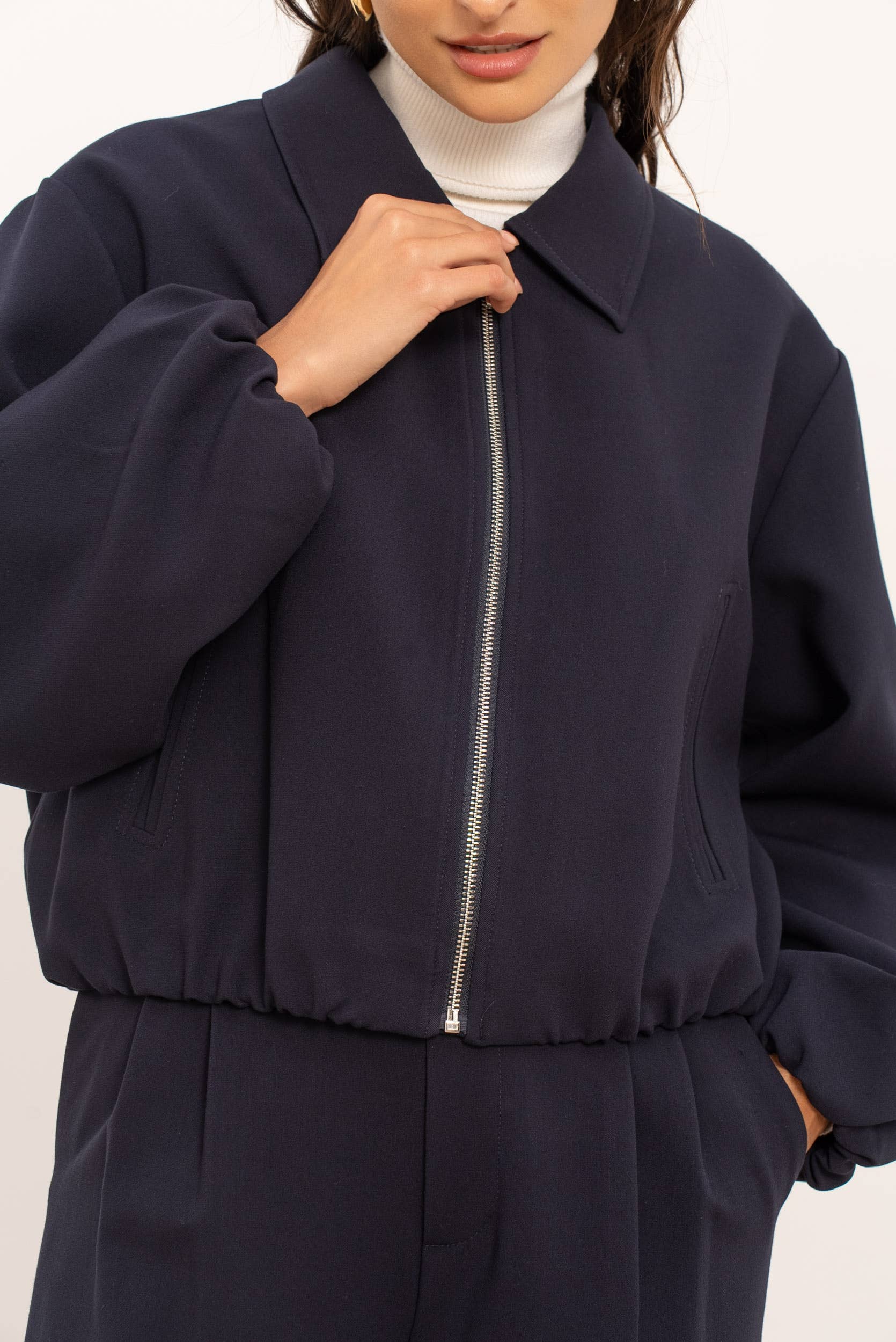 Attentif Paris - Wholesale Bomber Jacket - Women's - [Aura] Short zip-up bomber jacket with shirt collar40