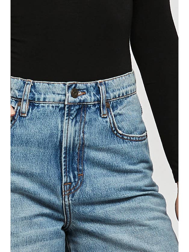 Hidden Jeans - Wholesale Jeans - Women's - Medium Light Hem Grinded Extra Wideleg