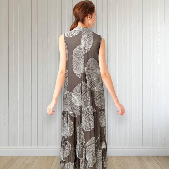 Muumuu Rainbow / DBA Princess Kaiulani Fashions - Wholesale Dress - Women's - Loulu Print Tired Half Button Resort Dress Plus Size 10