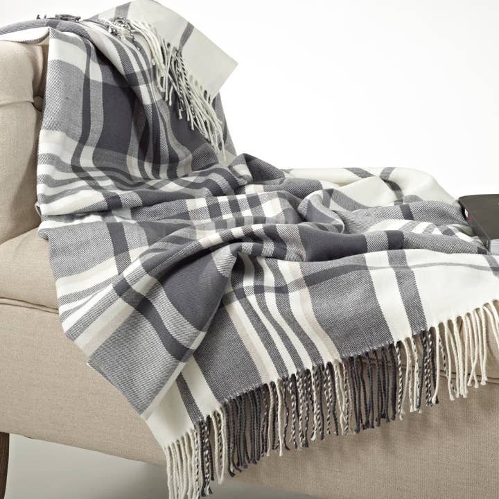 Fennco Styles - Wholesale Throw Blanket - Classic Grey-White Plaid Throw Blanket with Fringe