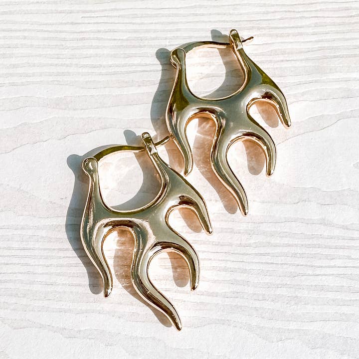 Flame Huggies pour la vente par TRIPPY VELVET