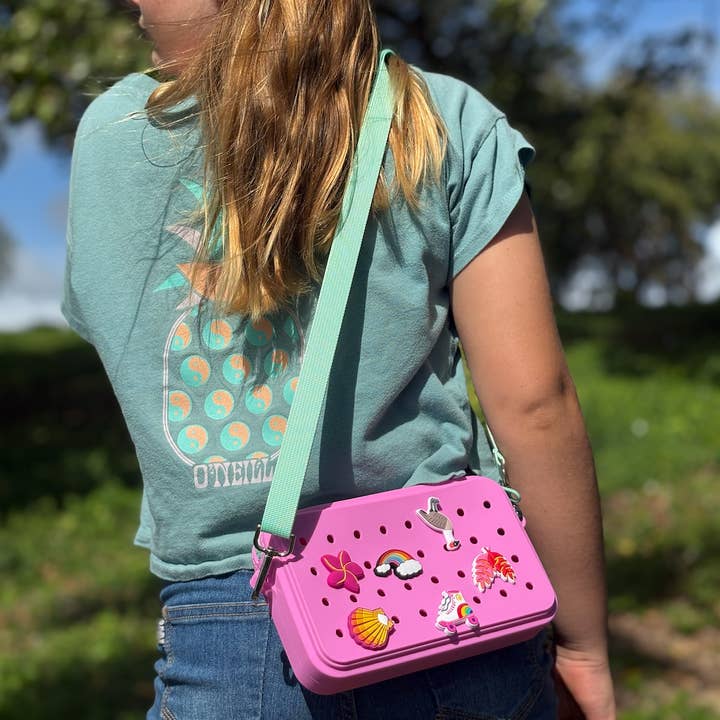 Left Right Design - Wholesale Crossbody Bag - Kids - MyCharm Purse -silicone, customizable, vibrant and versatile15