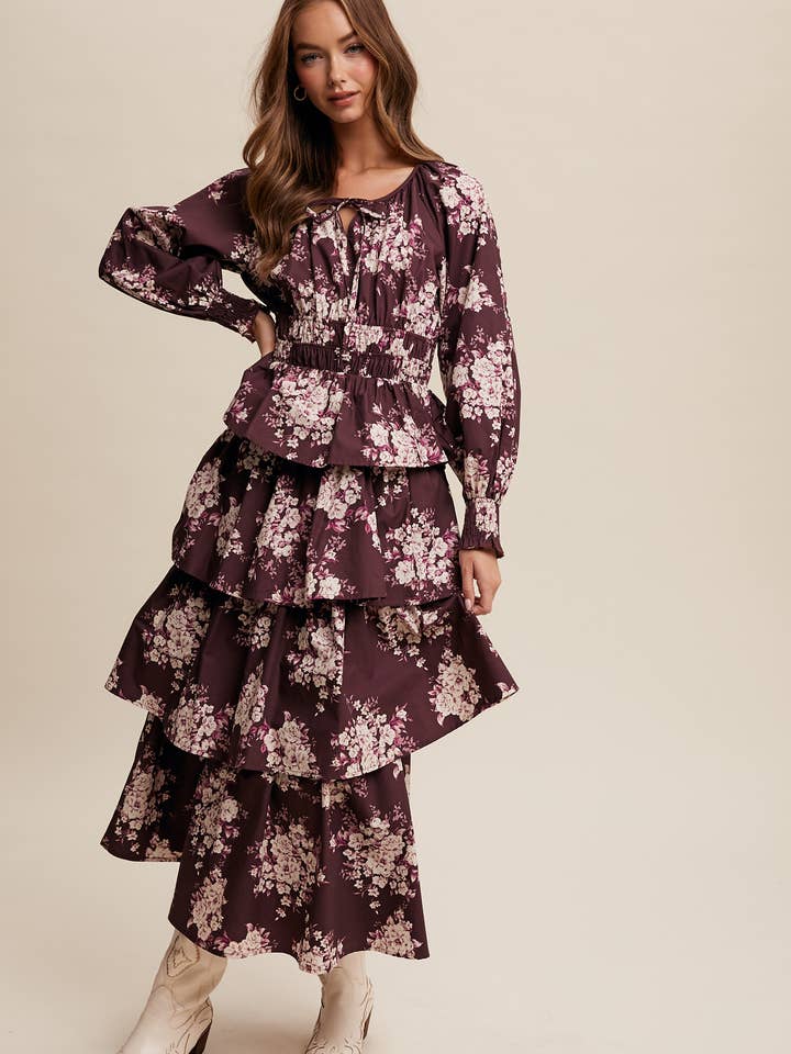 Robe longue à volants fleuri pour la vente par Listicle
