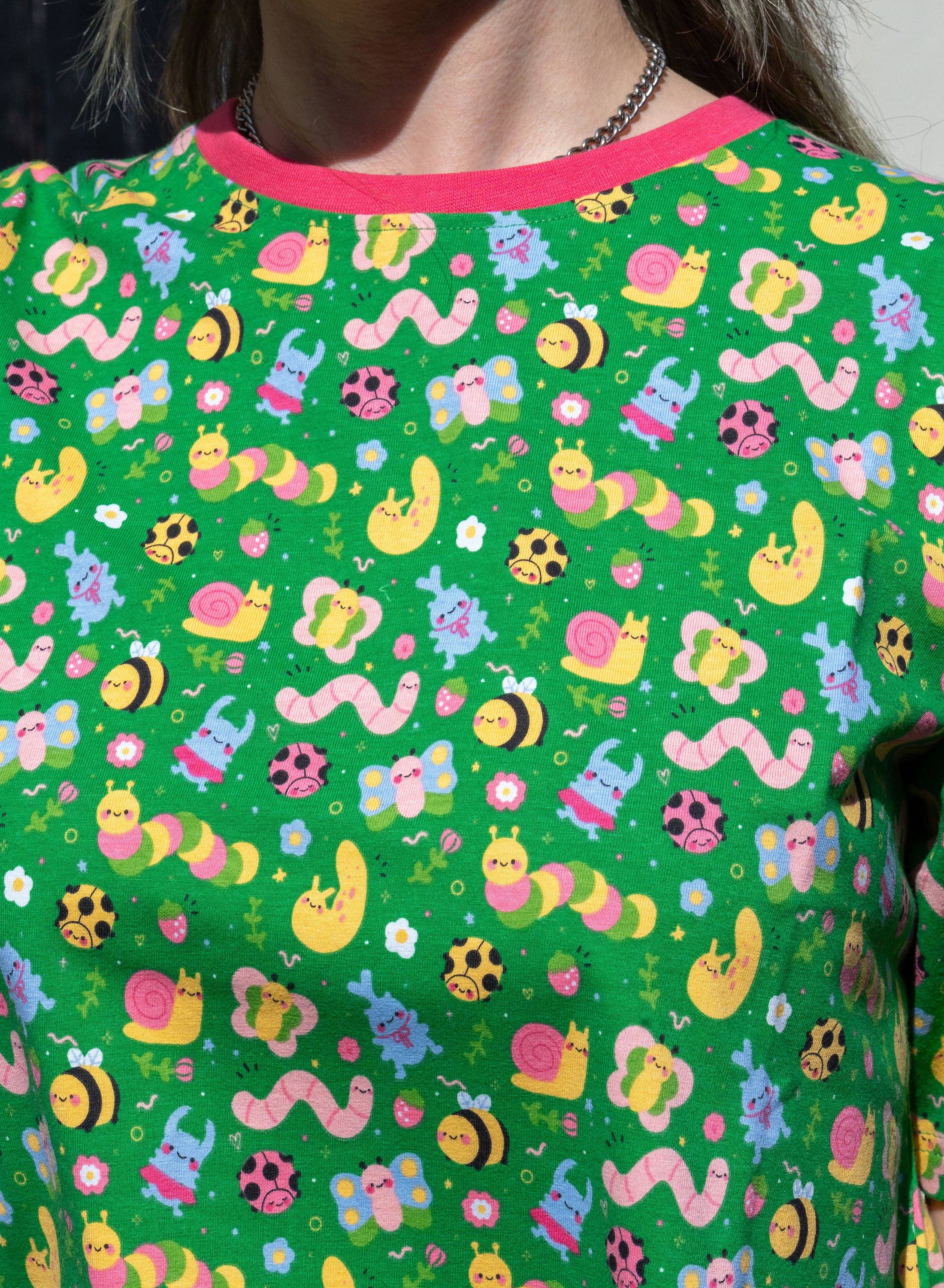 Rebel Romance – wholesale T-shirt – women's – Rebel Romance x Dipstick Store Bugs Cropped Boxy Tee6