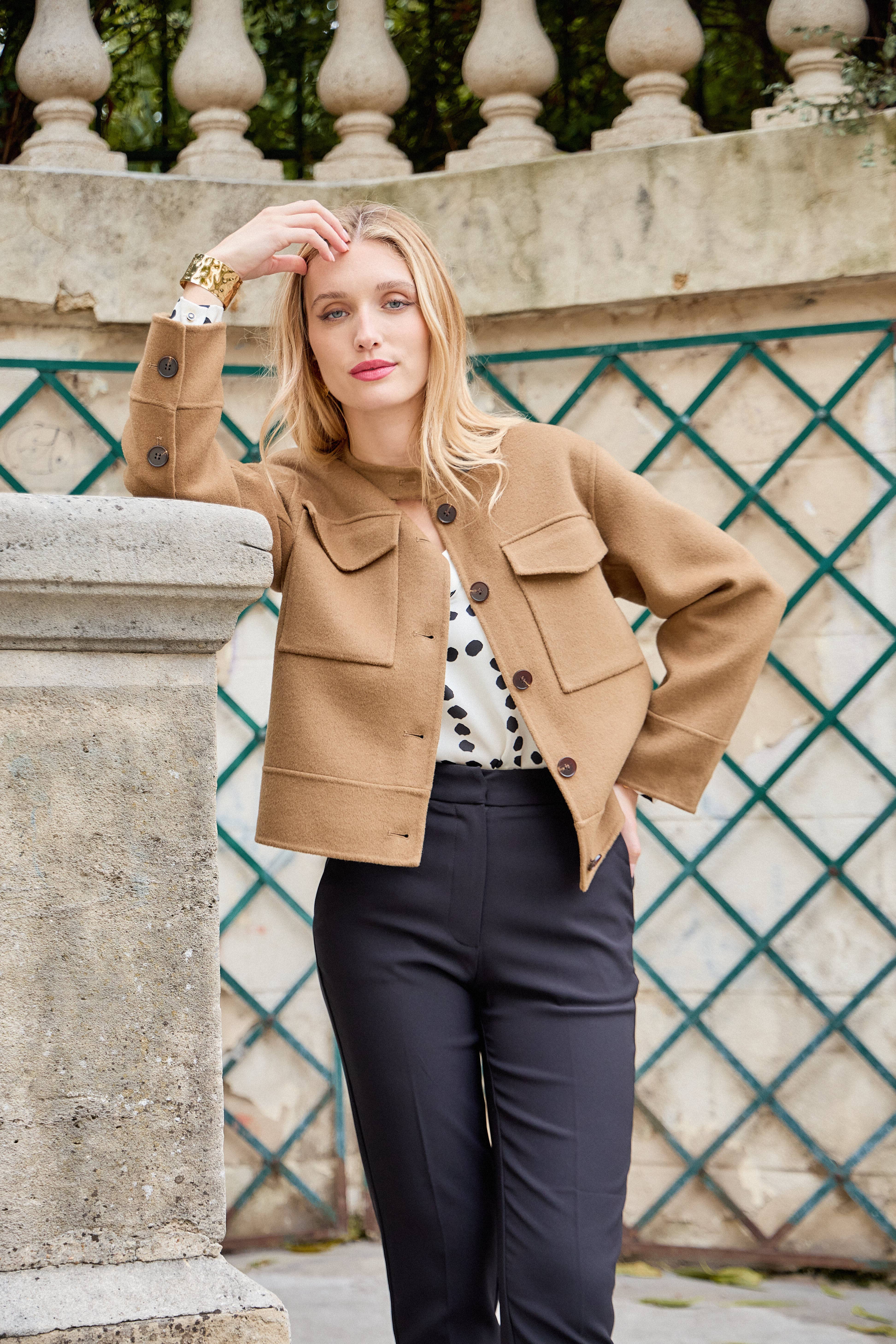 LULUMARY – wholesale Coat – Women’s – Short coat V3279