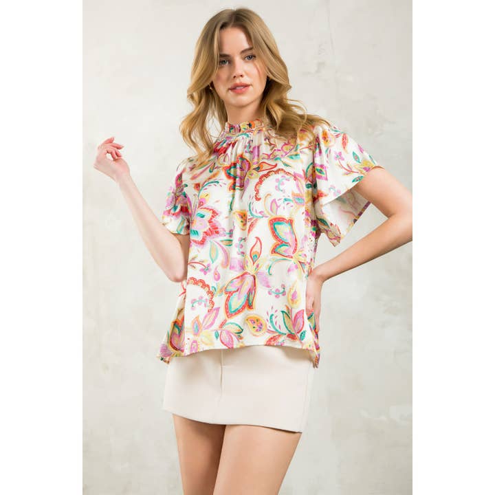 Top stampato con collo arricciato e maniche svolazzanti per la vendita all'ingrosso da parte di THML