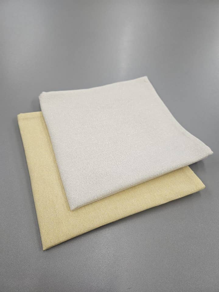 Shiny Cotton-Blend Napkins – Pack of 4 for wholesale by Hortensias Home