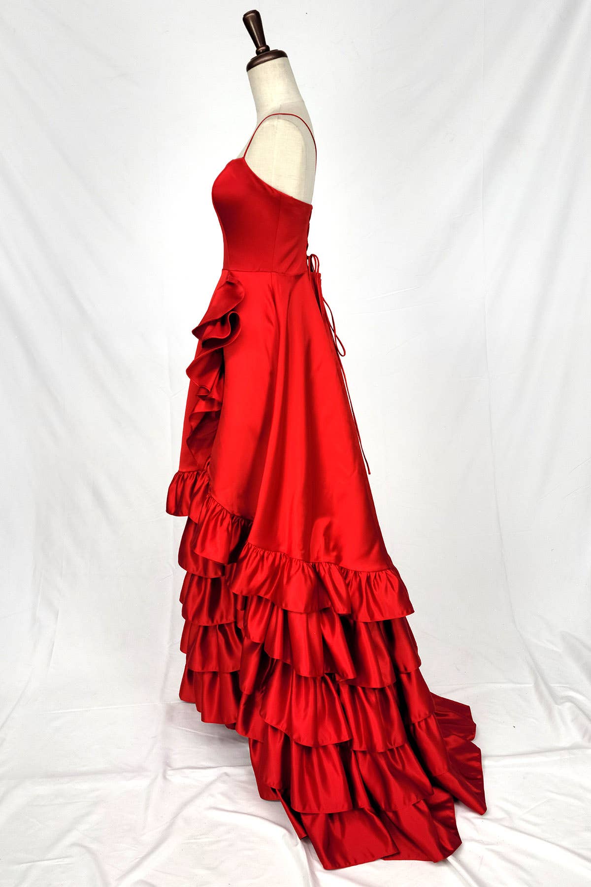 Chicas - Vendita all'ingrosso Vestito - Donna - Abito lungo con gonna arruffata. C82614