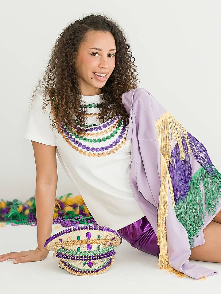 T-shirt Adulte Perles de Mardi Gras pour la vente par Belle Cher
