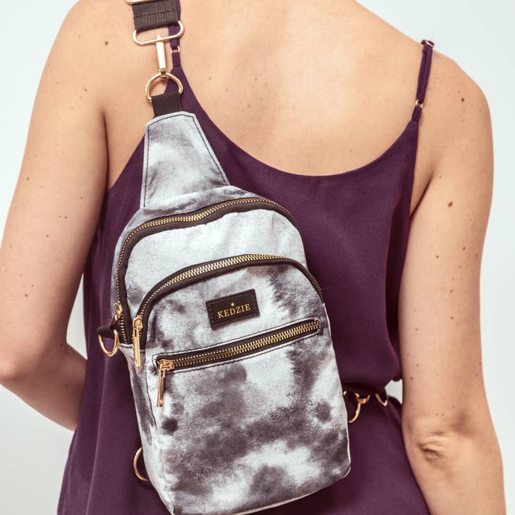 Kedzie roundtrip convertible sling black Clearance